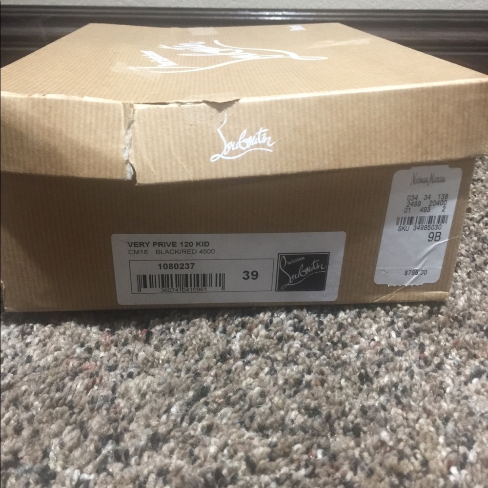 Christian Louboutin size 39 (US 9) Very Prive - Picture 3 of 10